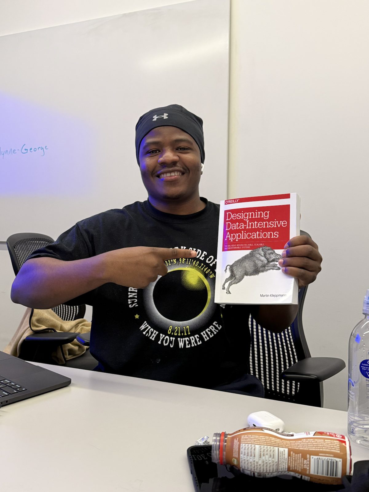 Shelton Bumhe gallery photo 5