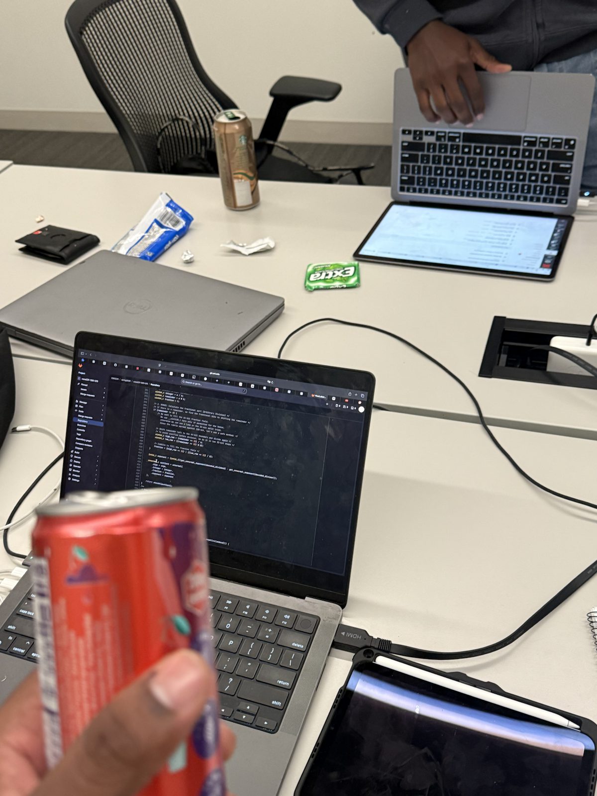 Shelton Bumhe gallery photo 7