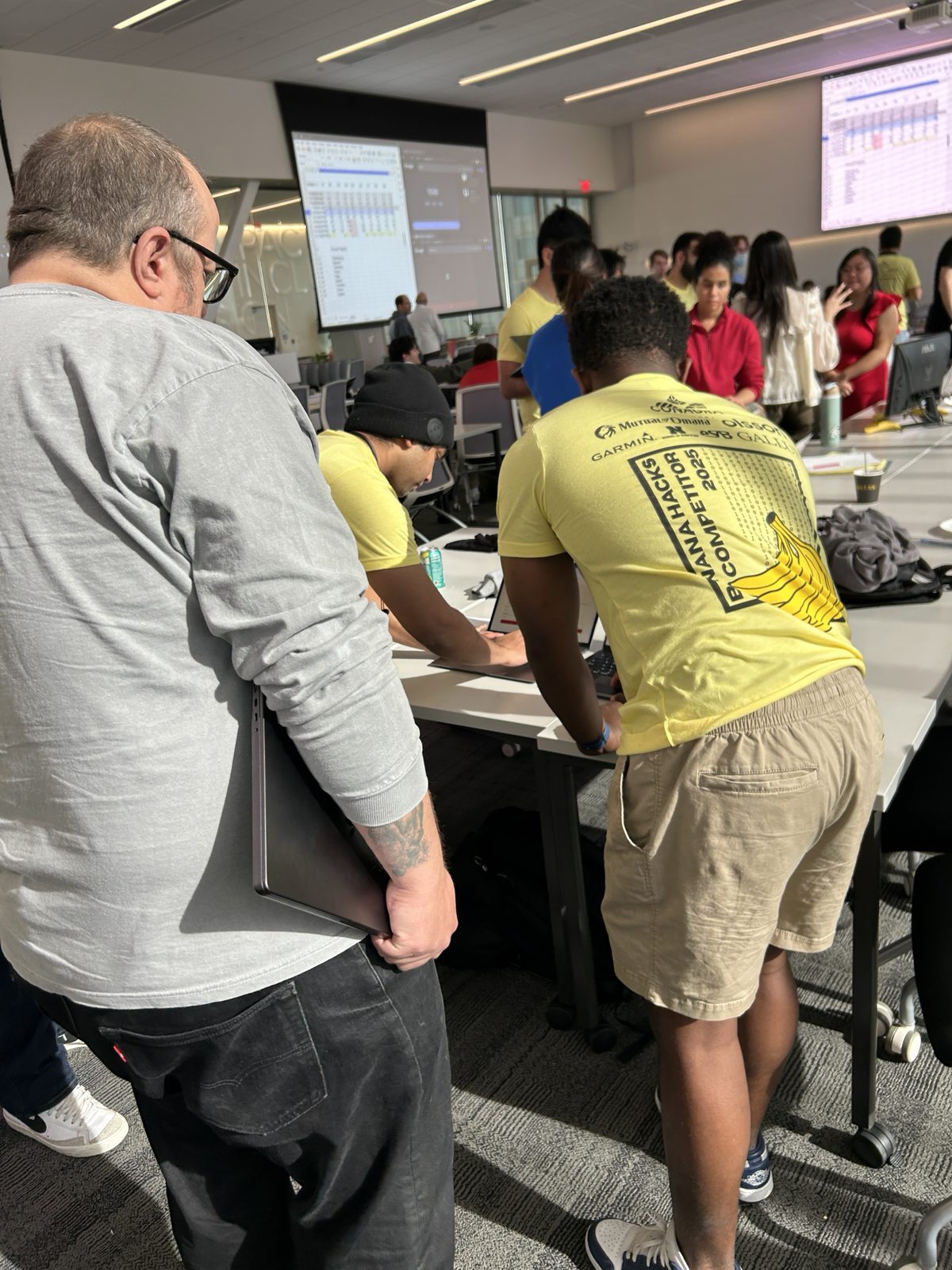 Shelton Bumhe gallery photo 8